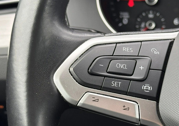 Volkswagen Passat cena 89900 przebieg: 104700, rok produkcji 2021 z Wojkowice małe 436